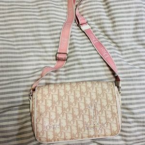 Vintage Dior pink bag